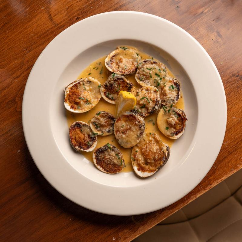 Tre Sorelle Baked Clams